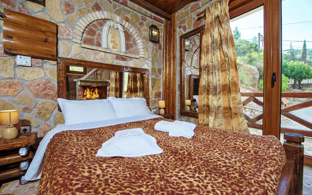 Oneiro Resort Kato Zachlorou Luaran gambar